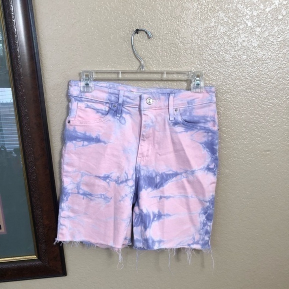 Levi’s 721 High Rise Skinny Ankle Shorts Size 28